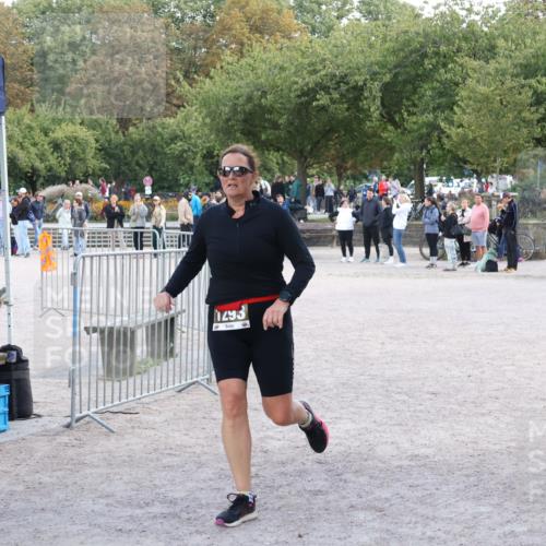 14.09.2025 - Stadtparktriathlon Strokosch-Dieckow http://msf.ph/oto/8897620 14.09.2025 13:38:37 Ziel 1288, 1293, 1396 meine-sportfotos.de