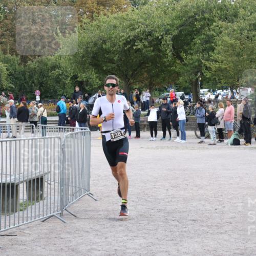 14.09.2025 - Stadtparktriathlon Strokosch-Dieckow http://msf.ph/oto/8897630 14.09.2025 13:38:47 Ziel 1381 meine-sportfotos.de