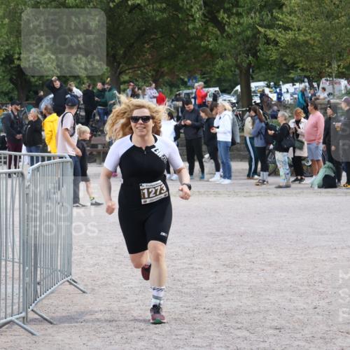 14.09.2025 - Stadtparktriathlon Strokosch-Dieckow http://msf.ph/oto/8897640 14.09.2025 13:38:59 Ziel 1273 meine-sportfotos.de