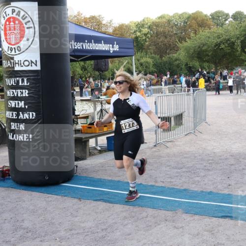14.09.2025 - Stadtparktriathlon Strokosch-Dieckow http://msf.ph/oto/8897650 14.09.2025 13:39:01 Ziel 1273 meine-sportfotos.de