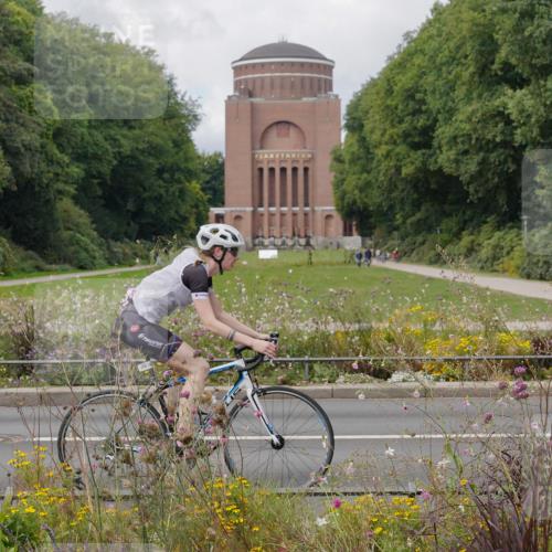 14.09.2025 - Stadtparktriathlon Michael Burmester http://msf.ph/oto/8897651 14.09.2025 12:40:08 Radfahren 1237, 1239, 1254, 1261, 1288, 1301, 1371 meine-sportfotos.de