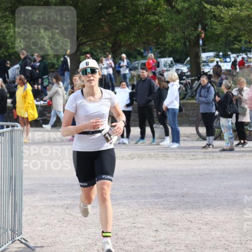 14.09.2025 - Stadtparktriathlon Strokosch-Dieckow http://msf.ph/oto/8897652 14.09.2025 13:39:17 Ziel 1319 meine-sportfotos.de