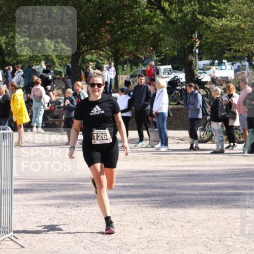 14.09.2025 - Stadtparktriathlon Strokosch-Dieckow http://msf.ph/oto/8897677 14.09.2025 13:39:54 Ziel 1268 meine-sportfotos.de