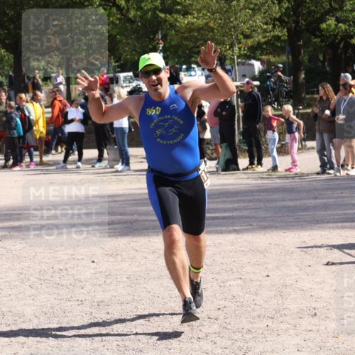 14.09.2025 - Stadtparktriathlon Strokosch-Dieckow http://msf.ph/oto/8897697 14.09.2025 13:40:09 Ziel 1373 meine-sportfotos.de