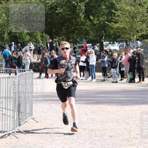 14.09.2025 - Stadtparktriathlon Strokosch-Dieckow http://msf.ph/oto/8897712 14.09.2025 13:40:39 Ziel 1403, 1410 meine-sportfotos.de