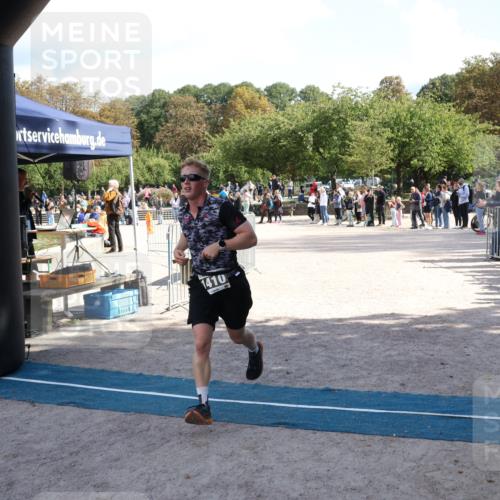 14.09.2025 - Stadtparktriathlon Strokosch-Dieckow http://msf.ph/oto/8897719 14.09.2025 13:40:40 Ziel 1403, 1410 meine-sportfotos.de