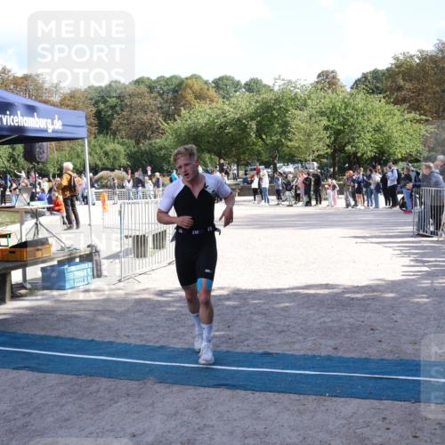 14.09.2025 - Stadtparktriathlon Strokosch-Dieckow http://msf.ph/oto/8897733 14.09.2025 13:40:45 Ziel 1403, 1410 meine-sportfotos.de