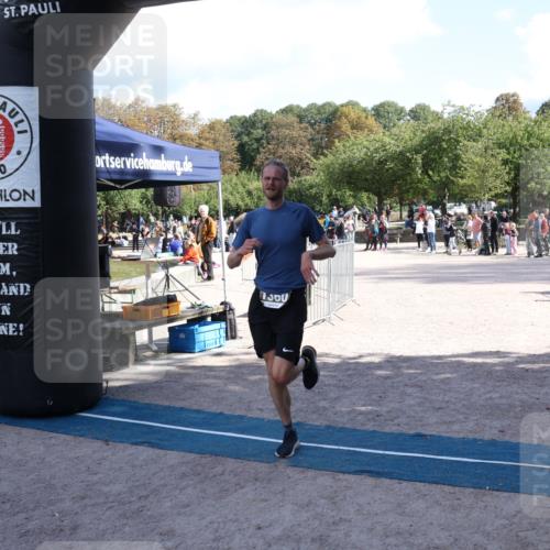 14.09.2025 - Stadtparktriathlon Strokosch-Dieckow http://msf.ph/oto/8897752 14.09.2025 13:40:57 Ziel 1360 meine-sportfotos.de