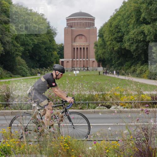 14.09.2025 - Stadtparktriathlon Michael Burmester http://msf.ph/oto/8897760 14.09.2025 12:41:09 Radfahren 1222, 1232, 1328, 1384, 1419 meine-sportfotos.de