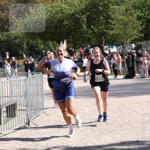 14.09.2025 - Stadtparktriathlon Strokosch-Dieckow http://msf.ph/oto/8897783 14.09.2025 13:41:18 Ziel 1237, 1241, 1285 meine-sportfotos.de