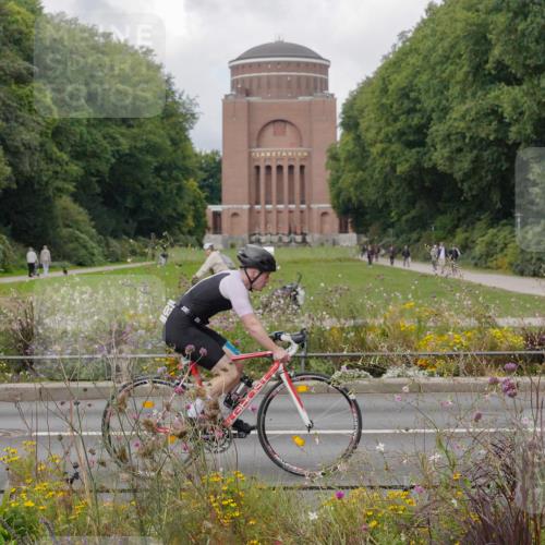 14.09.2025 - Stadtparktriathlon Michael Burmester http://msf.ph/oto/8897796 14.09.2025 12:41:25 Radfahren 1228, 1229, 1255, 1329, 1332, 1336, 1343, 1403 meine-sportfotos.de