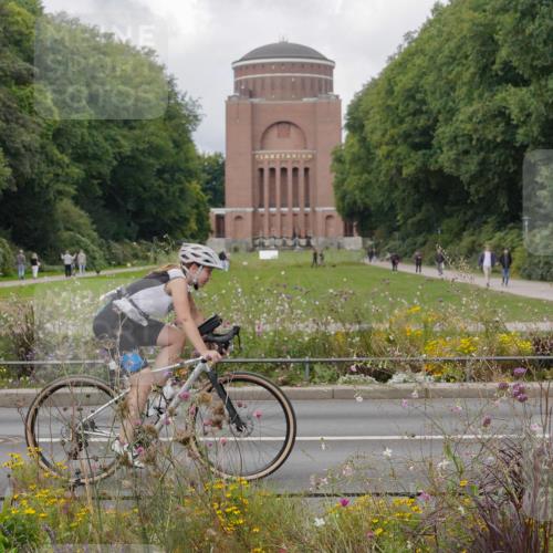 14.09.2025 - Stadtparktriathlon Michael Burmester http://msf.ph/oto/8897810 14.09.2025 12:41:37 Radfahren 1228, 1287, 1304, 1334, 1343, 1353 meine-sportfotos.de
