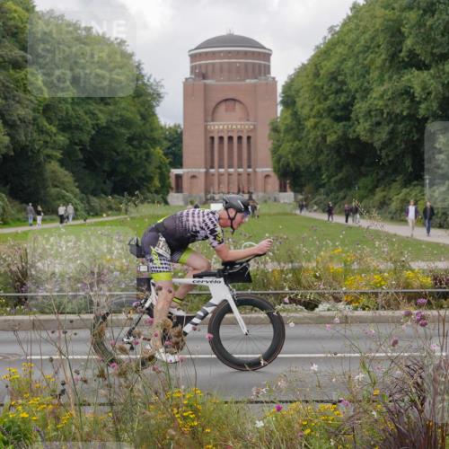 14.09.2025 - Stadtparktriathlon Michael Burmester http://msf.ph/oto/8897824 14.09.2025 12:41:41 Radfahren 1260, 1287, 1304, 1334, 1353 meine-sportfotos.de