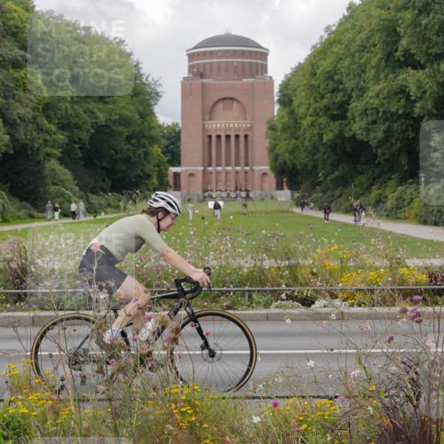 14.09.2025 - Stadtparktriathlon Michael Burmester http://msf.ph/oto/8897828 14.09.2025 12:41:47 Radfahren 1260, 1285 meine-sportfotos.de