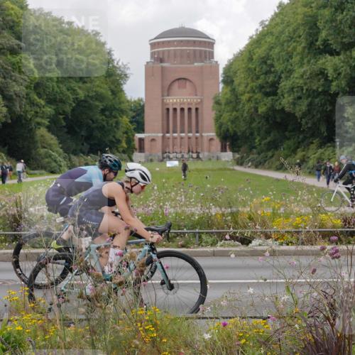 14.09.2025 - Stadtparktriathlon Michael Burmester http://msf.ph/oto/8897897 14.09.2025 12:42:57 Radfahren 1208, 1242, 1280, 1314, 1352, 1390, 1399 meine-sportfotos.de