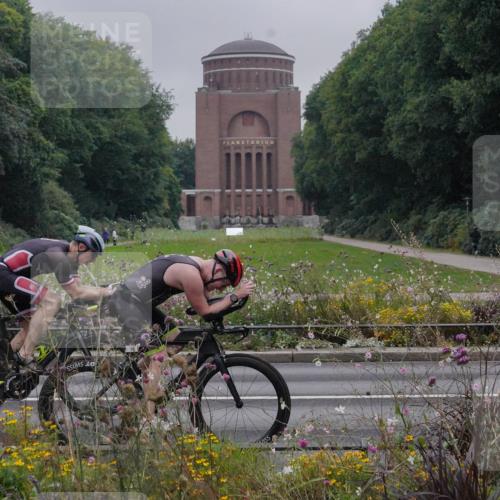 14.09.2025 - Stadtparktriathlon Michael Burmester http://msf.ph/oto/8897931 14.09.2025 09:02:48 Radfahren 302, 323, 361, 362, 375 meine-sportfotos.de