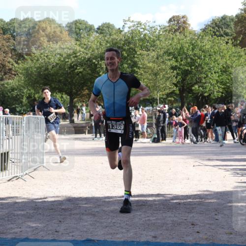 14.09.2025 - Stadtparktriathlon Strokosch-Dieckow http://msf.ph/oto/8897937 14.09.2025 13:42:22 Ziel 1374, 1389 meine-sportfotos.de