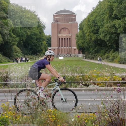 14.09.2025 - Stadtparktriathlon Michael Burmester http://msf.ph/oto/8897943 14.09.2025 12:43:34 Radfahren 1244, 1267, 1325, 1361, 1365, 1367, 1391, 1405 meine-sportfotos.de