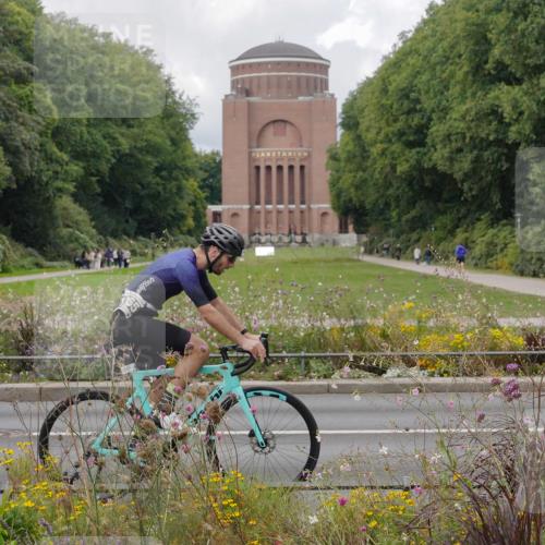 14.09.2025 - Stadtparktriathlon Michael Burmester http://msf.ph/oto/8897953 14.09.2025 12:43:40 Radfahren 1252, 1267, 1296, 1298, 1361, 1365, 1367, 1405, 1407 meine-sportfotos.de