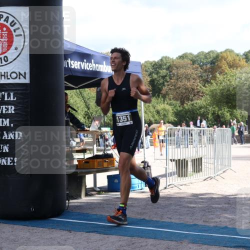 14.09.2025 - Stadtparktriathlon Strokosch-Dieckow http://msf.ph/oto/8897961 14.09.2025 13:42:30 Ziel 1351, 1374, 1414 meine-sportfotos.de