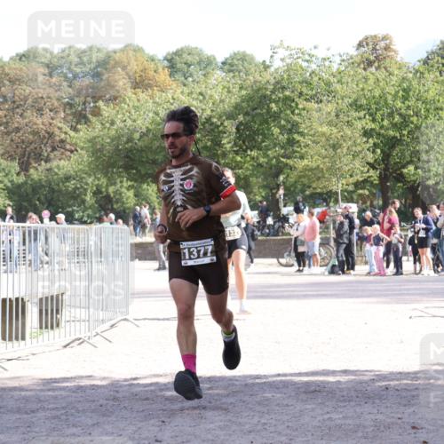 14.09.2025 - Stadtparktriathlon Strokosch-Dieckow http://msf.ph/oto/8897996 14.09.2025 13:42:58 Ziel 1321, 1377 meine-sportfotos.de