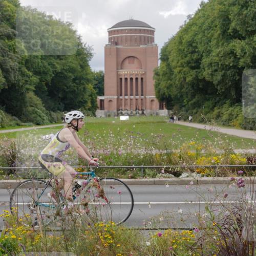 14.09.2025 - Stadtparktriathlon Michael Burmester http://msf.ph/oto/8898017 14.09.2025 12:44:25 Radfahren 1257, 1264, 1286, 1300, 1339, 1356, 1377 meine-sportfotos.de