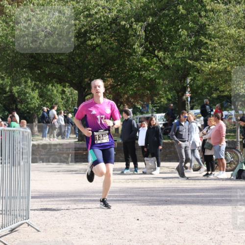 14.09.2025 - Stadtparktriathlon Strokosch-Dieckow http://msf.ph/oto/8898047 14.09.2025 13:43:40 Ziel 1349 meine-sportfotos.de