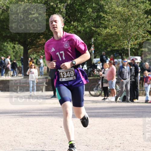 14.09.2025 - Stadtparktriathlon Strokosch-Dieckow http://msf.ph/oto/8898050 14.09.2025 13:43:42 Ziel 1349 meine-sportfotos.de