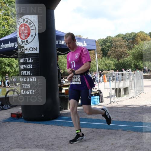 14.09.2025 - Stadtparktriathlon Strokosch-Dieckow http://msf.ph/oto/8898054 14.09.2025 13:43:43 Ziel 1349 meine-sportfotos.de