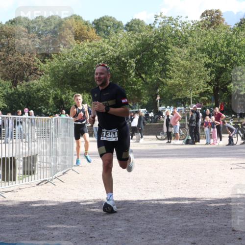 14.09.2025 - Stadtparktriathlon Strokosch-Dieckow http://msf.ph/oto/8898071 14.09.2025 13:44:36 Ziel 1384, 1579, 1603 meine-sportfotos.de