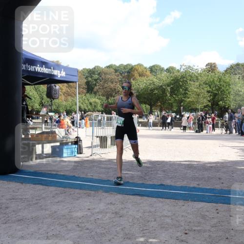 14.09.2025 - Stadtparktriathlon Strokosch-Dieckow http://msf.ph/oto/8898087 14.09.2025 13:44:55 Ziel 1581 meine-sportfotos.de