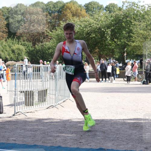 14.09.2025 - Stadtparktriathlon Strokosch-Dieckow http://msf.ph/oto/8898095 14.09.2025 13:45:13 Ziel 1596, 1607 meine-sportfotos.de