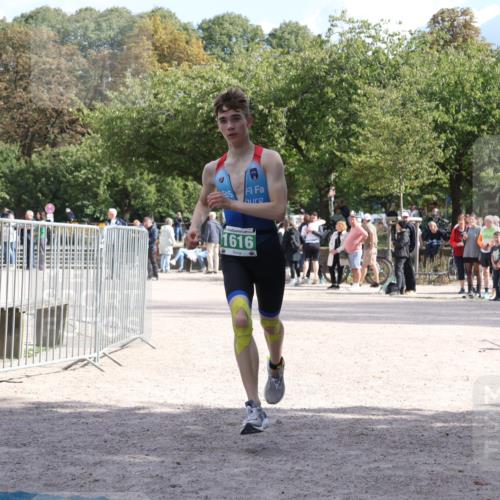 14.09.2025 - Stadtparktriathlon Strokosch-Dieckow http://msf.ph/oto/8898143 14.09.2025 13:46:14 Ziel 1616 meine-sportfotos.de