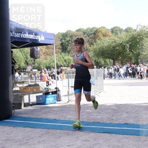 14.09.2025 - Stadtparktriathlon Strokosch-Dieckow http://msf.ph/oto/8898151 14.09.2025 13:46:38 Ziel 1594 meine-sportfotos.de