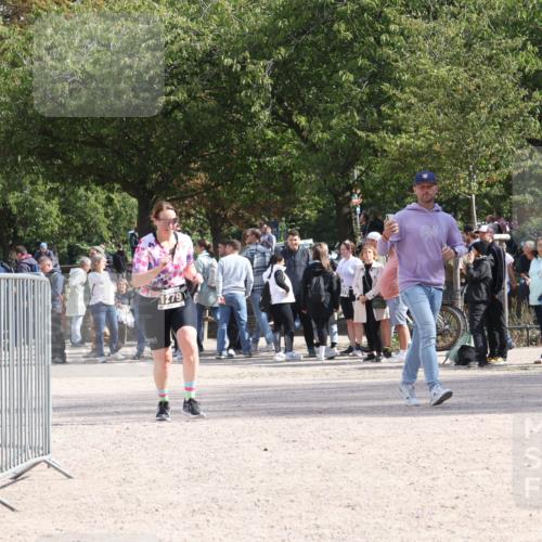 14.09.2025 - Stadtparktriathlon Strokosch-Dieckow http://msf.ph/oto/8898156 14.09.2025 13:46:50 Ziel 1279 meine-sportfotos.de