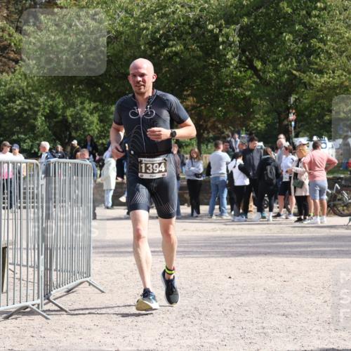 14.09.2025 - Stadtparktriathlon Strokosch-Dieckow http://msf.ph/oto/8898201 14.09.2025 13:47:56 Ziel 1387, 1394 meine-sportfotos.de