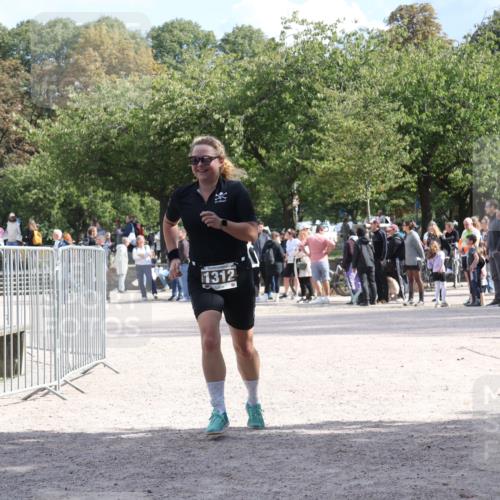 14.09.2025 - Stadtparktriathlon Strokosch-Dieckow http://msf.ph/oto/8898221 14.09.2025 13:48:13 Ziel 1312, 1564 meine-sportfotos.de