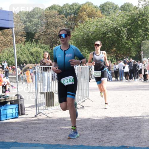 14.09.2025 - Stadtparktriathlon Strokosch-Dieckow http://msf.ph/oto/8898248 14.09.2025 13:48:31 Ziel 1327, 1580, 1617 meine-sportfotos.de