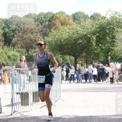 14.09.2025 - Stadtparktriathlon Strokosch-Dieckow http://msf.ph/oto/8898250 14.09.2025 13:48:32 Ziel 1327, 1580, 1617 meine-sportfotos.de