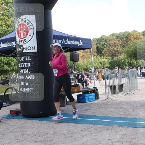 14.09.2025 - Stadtparktriathlon Strokosch-Dieckow http://msf.ph/oto/8898259 14.09.2025 13:49:37 Ziel 1303 meine-sportfotos.de