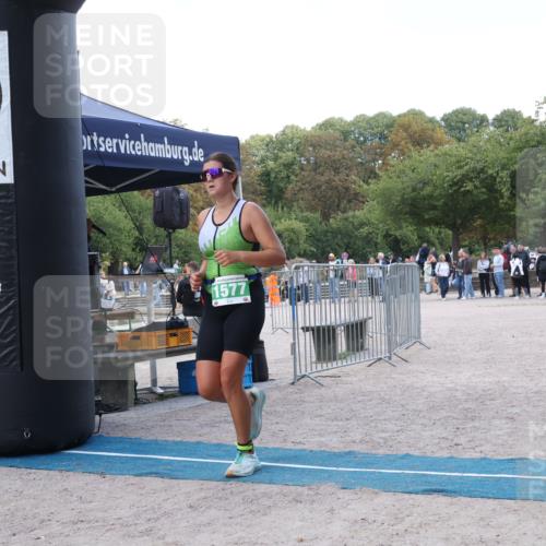 14.09.2025 - Stadtparktriathlon Strokosch-Dieckow http://msf.ph/oto/8898275 14.09.2025 13:49:59 Ziel 1577, 1584, 1599 meine-sportfotos.de