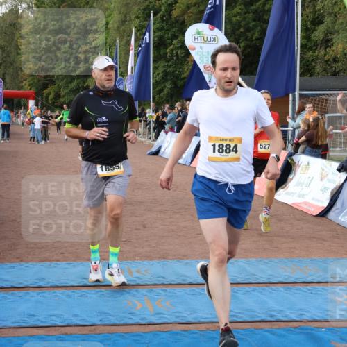 14.09.2025 - Airport Race Strokosch-Dieckow http://msf.ph/oto/8898279 14.09.2025 12:24:30 Ziel 453, 575, 798, 1260, 1448, 1655, 1884, 2006, 4169 meine-sportfotos.de