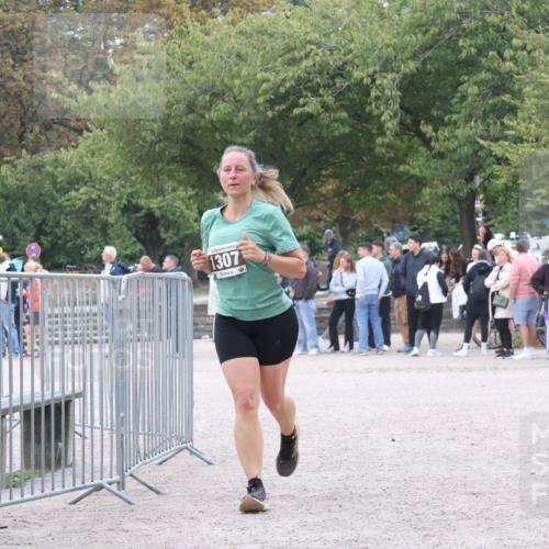 14.09.2025 - Stadtparktriathlon Strokosch-Dieckow http://msf.ph/oto/8898295 14.09.2025 13:50:59 Ziel 1307, 1371, 1420 meine-sportfotos.de