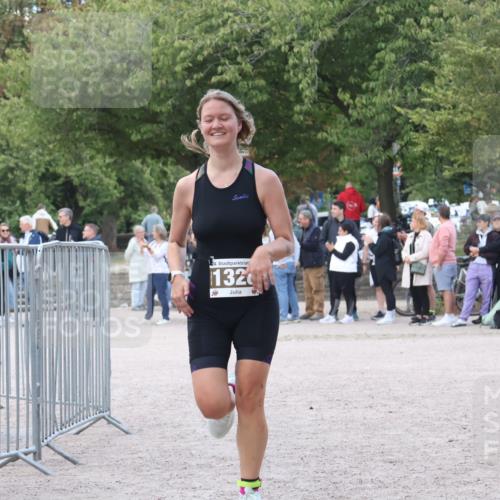 14.09.2025 - Stadtparktriathlon Strokosch-Dieckow http://msf.ph/oto/8898355 14.09.2025 13:52:26 Ziel 1328 meine-sportfotos.de