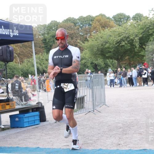 14.09.2025 - Stadtparktriathlon Strokosch-Dieckow http://msf.ph/oto/8898366 14.09.2025 13:52:36 Ziel 1492 meine-sportfotos.de