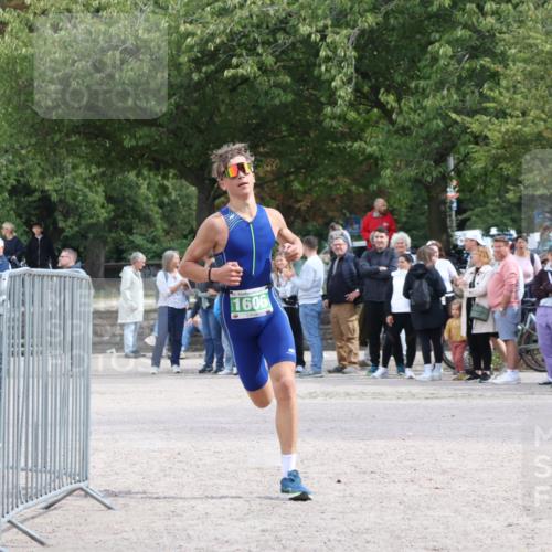 14.09.2025 - Stadtparktriathlon Strokosch-Dieckow http://msf.ph/oto/8898378 14.09.2025 13:53:27 Ziel 1606 meine-sportfotos.de