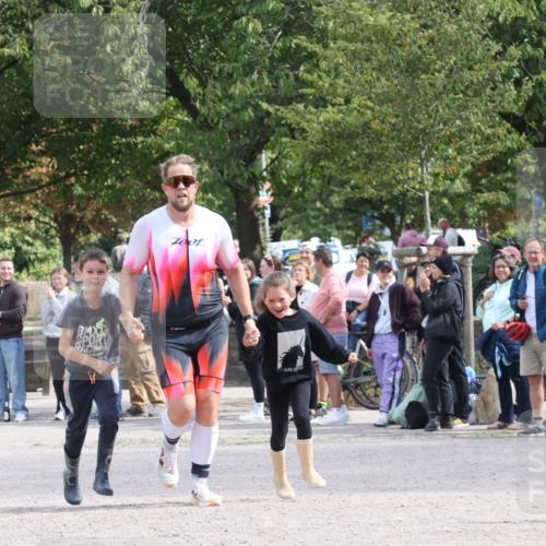 14.09.2025 - Stadtparktriathlon Strokosch-Dieckow http://msf.ph/oto/8898424 14.09.2025 13:55:02 Ziel 1514, 1521 meine-sportfotos.de