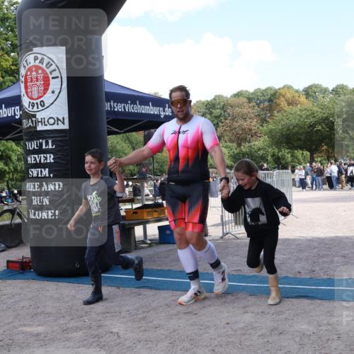 14.09.2025 - Stadtparktriathlon Strokosch-Dieckow http://msf.ph/oto/8898438 14.09.2025 13:55:06 Ziel 1514 meine-sportfotos.de