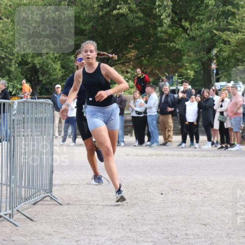 14.09.2025 - Stadtparktriathlon Strokosch-Dieckow http://msf.ph/oto/8898441 14.09.2025 13:55:43 Ziel 1569, 1597 meine-sportfotos.de