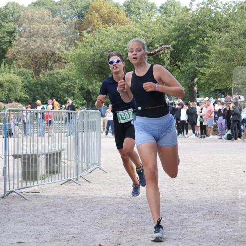 14.09.2025 - Stadtparktriathlon Strokosch-Dieckow http://msf.ph/oto/8898445 14.09.2025 13:55:44 Ziel 1569, 1597 meine-sportfotos.de